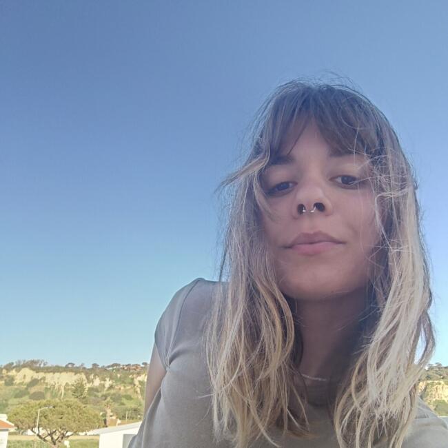 Babysitter em Costa de Caparica: Benedetta