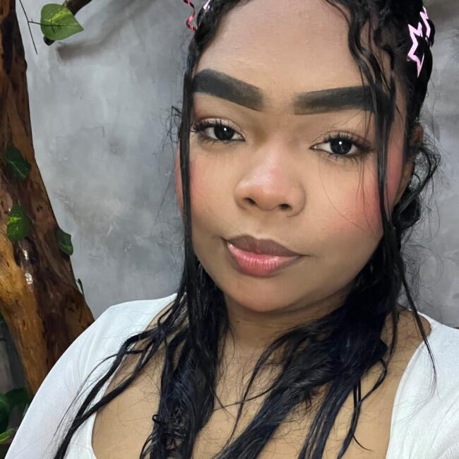 Babysitter in Montería: Thau