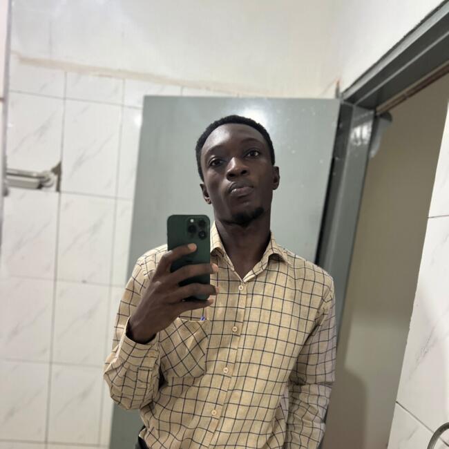 Babysitter in Kumasi: Frank