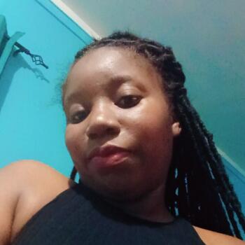 Babysitting job in Spanish Town: babysitting job Sharvanna