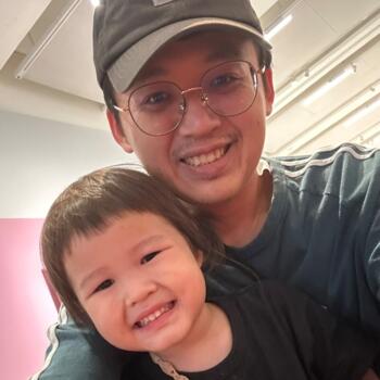 Babysitting job in Taichung: 冠儒