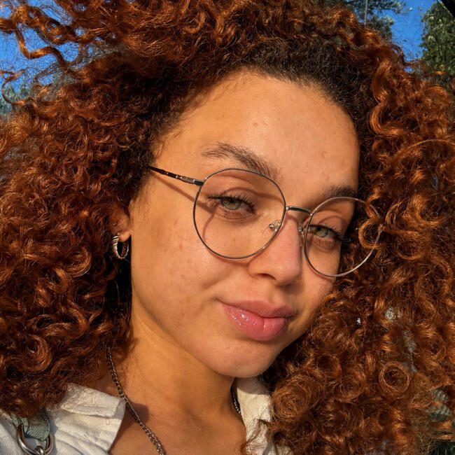 Babysitter in São Domingos de Rana: Telma