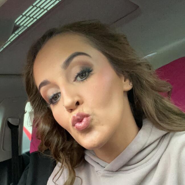 Babysitter in Galway: Ciara