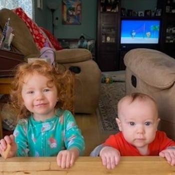 Babysitting job in King George: babysitting job Cearia