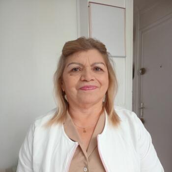 Baby-sitter Versailles: Helga