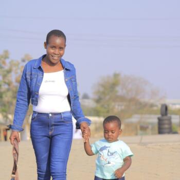 Babysitter Roodepoort: Esther