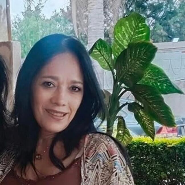 Niñera en Santiago de Querétaro: Mónica
