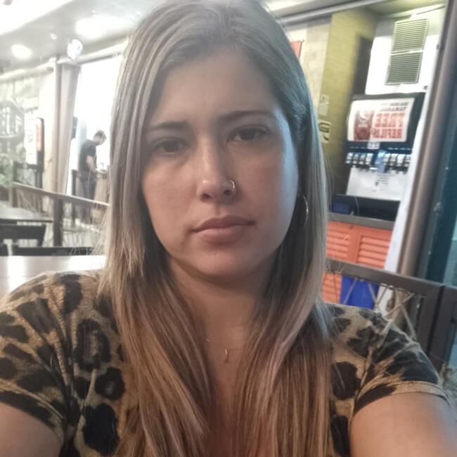 Babá em Cotia: Ana Paula