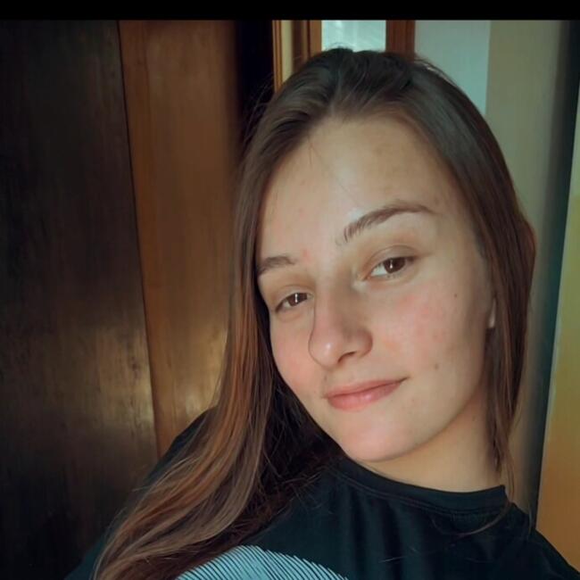 Babá em Rio do Sul: Thais