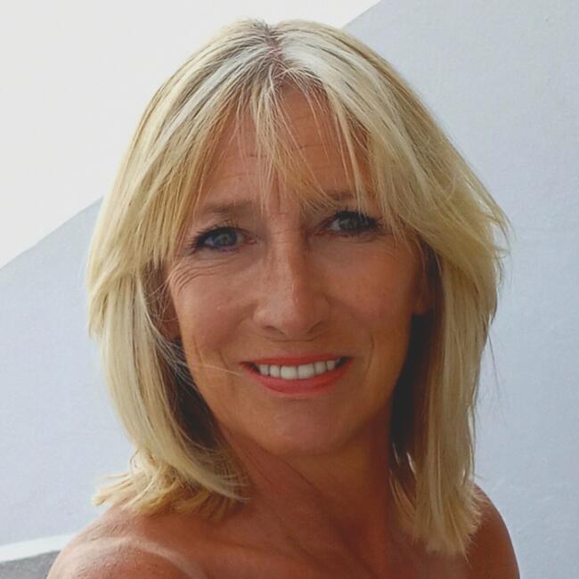 Nanny in Woluwe-Saint-Lambert: LAURENCE