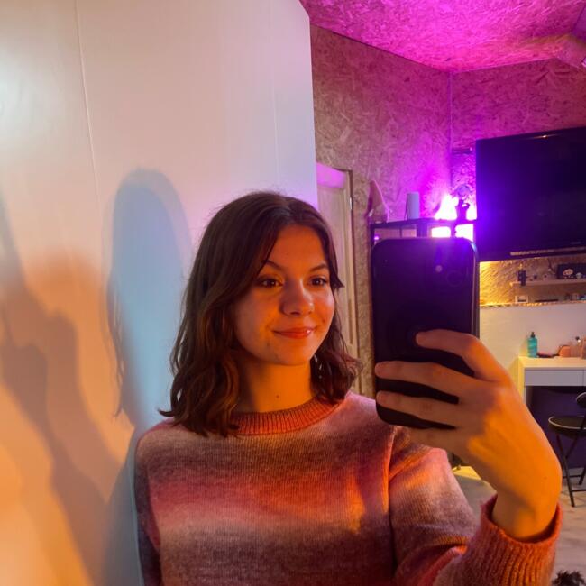 Babysitter in Monneren: Lisa