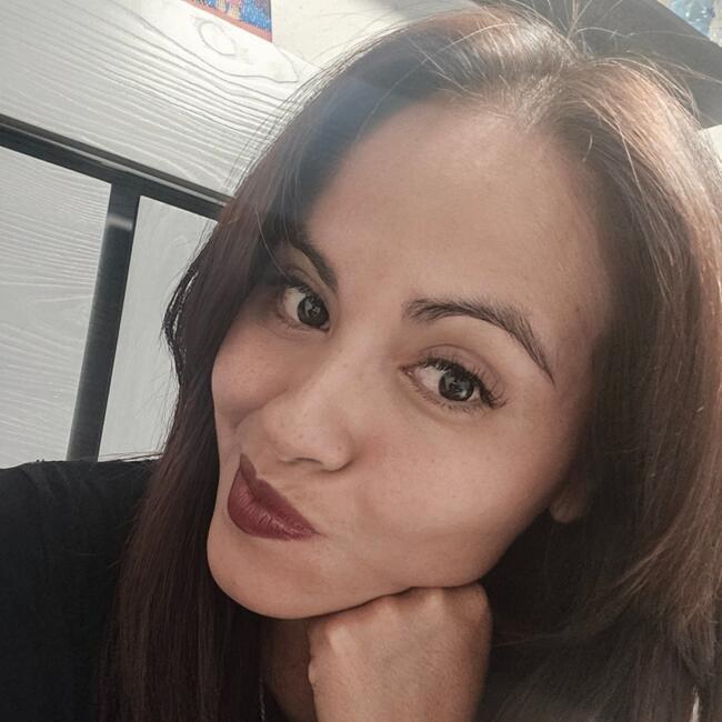 Babysitting job in Fuentes del Valle: Karina Mejia