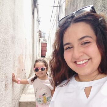 Parent Montevideo: Laura