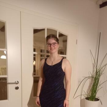 Babysitter in Lohe-Föhrden: Lucia