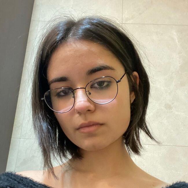 Babysitter in Montgat: Mara