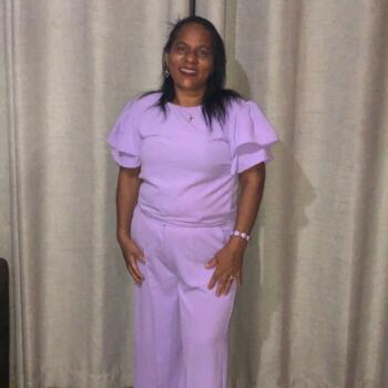 Babá em Pitangueiras: Elisângela