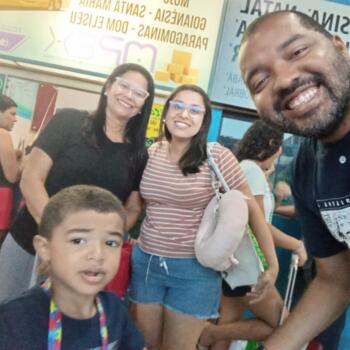 Babysitting job in Parauapebas: babysitting job Walmi