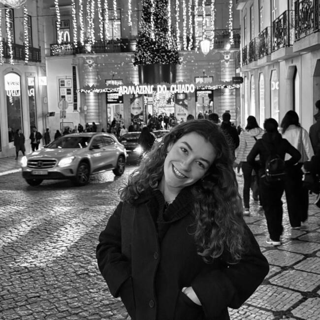 Babysitter in Oeiras: Beatriz