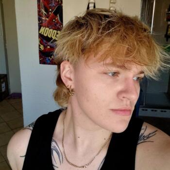 Baby-sitter Tours: Nolwenn