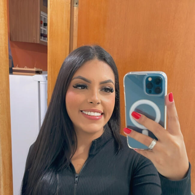 Emprego de babá em São Paulo: Larissa