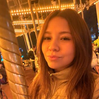 Babysitter in Jōsō: Laura