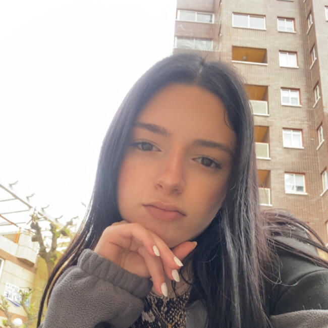 Niñera en Cistérniga: Antonella