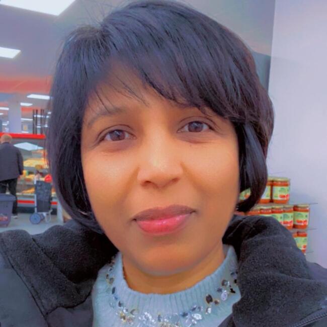 Barnvakt i Helsingborg: Dileepa