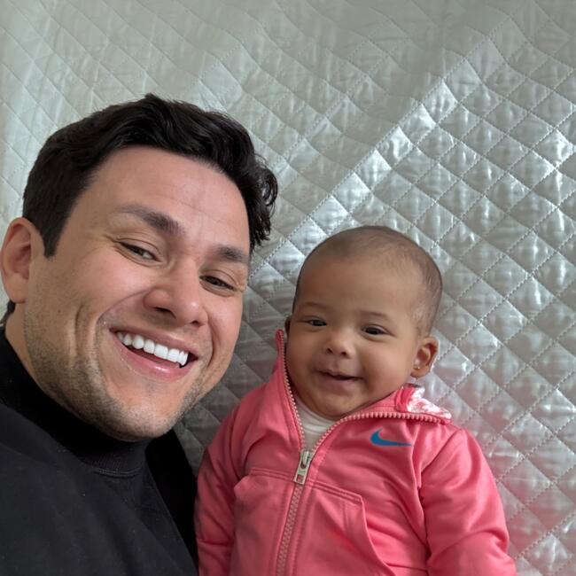 Emprego de babá em Itajaí: Christian