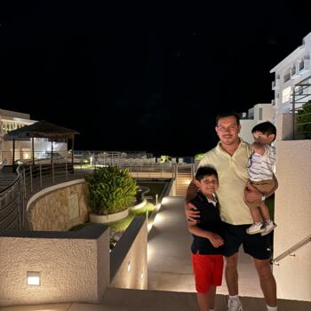 Babysitting job in Ojo de Agua: babysitting job Cesar