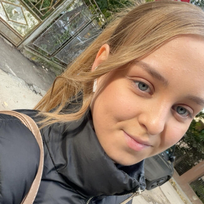 Babysitter in Iași: Iustina