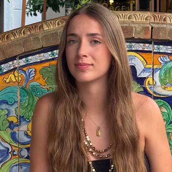 Babysitter in Paracuellos de Jarama: Paula