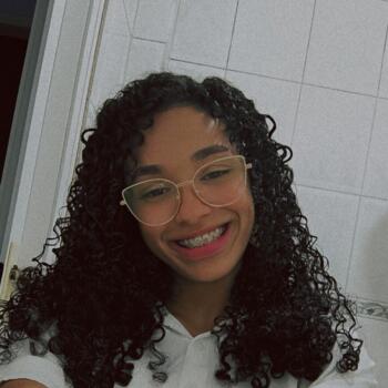 Babysitter in Botucatu: Emilia