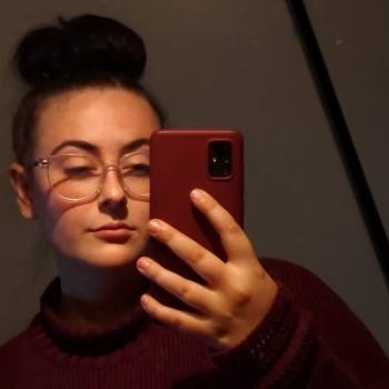 Baby-sitter in Niagara Falls: Hailey