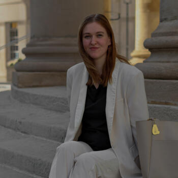 Babysitting job in London: babysitting job Nastik