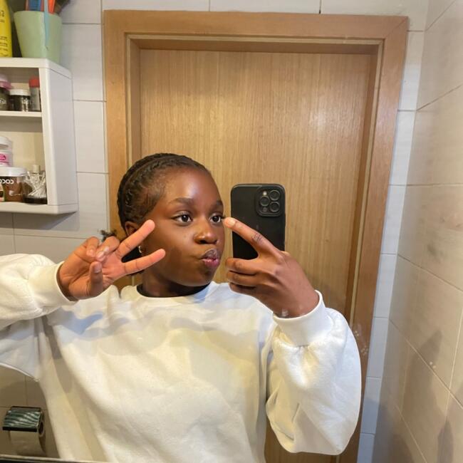 Babysitter in La Chaux-des-Breuleux: Denise