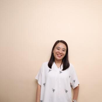 保母 Singapore Island: Elsie