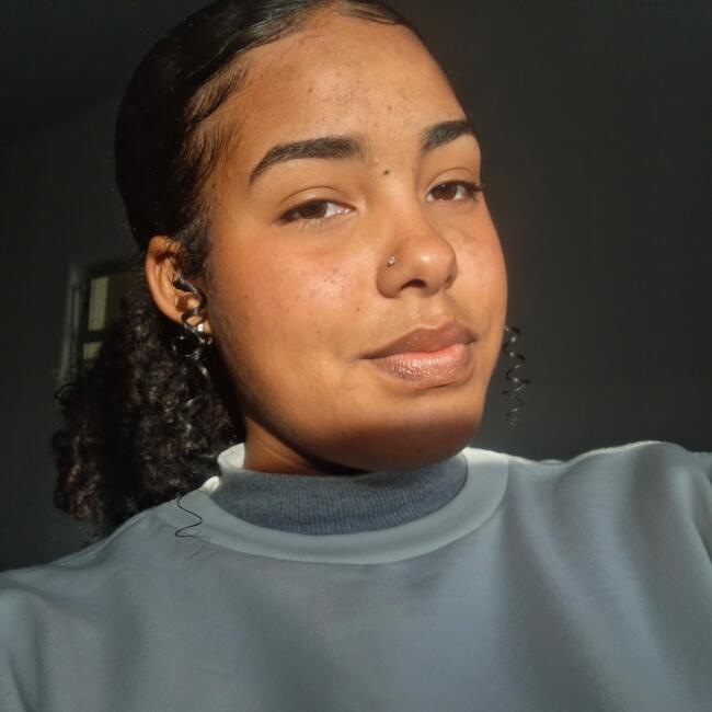 Babá em Navegantes: Laís