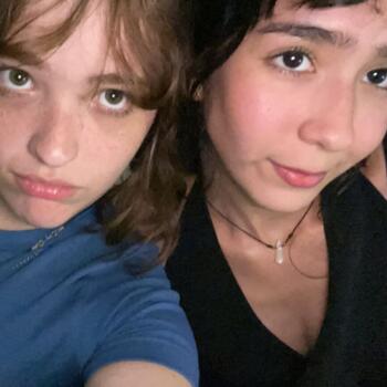 Babysitter Panama City: Stacie y Gabriela