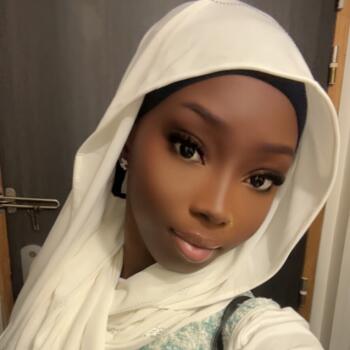 Babysitter in Creil: Sandy