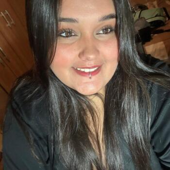 Babysitter in Rivera: Emily