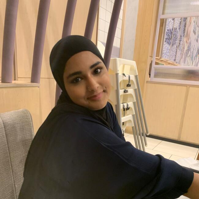 Pengasuh di Petaling Jaya: Maryam