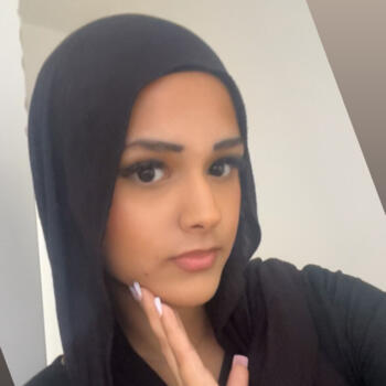 Babysitter Petaling Jaya: Maryam