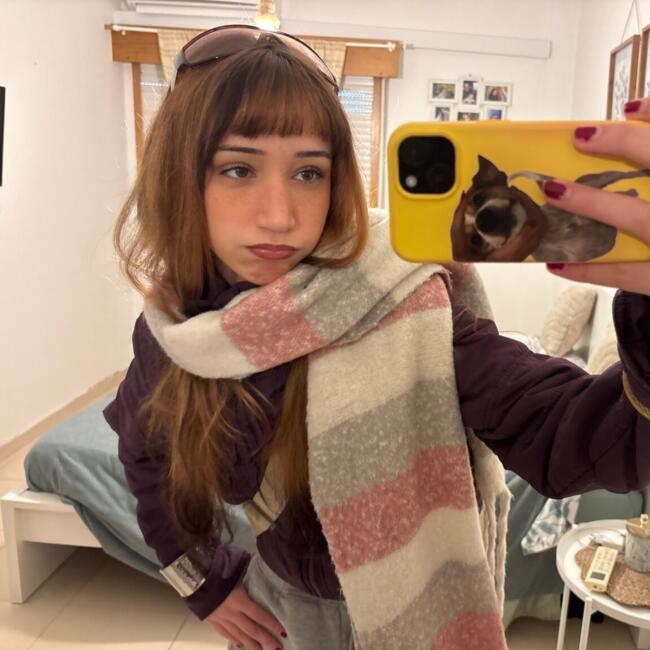 Babysitter em Portimão: Miriam