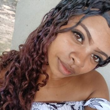 Babysitter in Marabá: Dhenifer