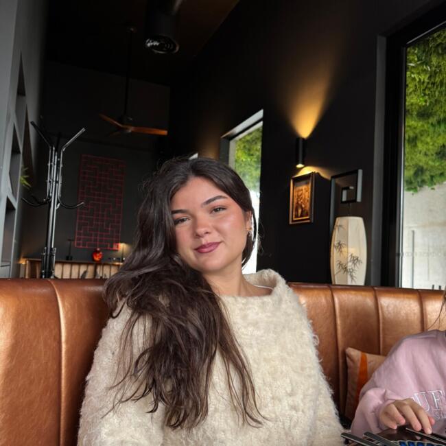 Babysitter in Cascais: Maria Carolina