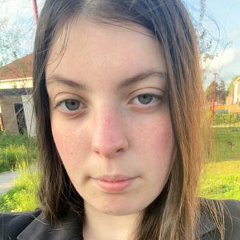 Baby-sitter Hazebrouck: Anais