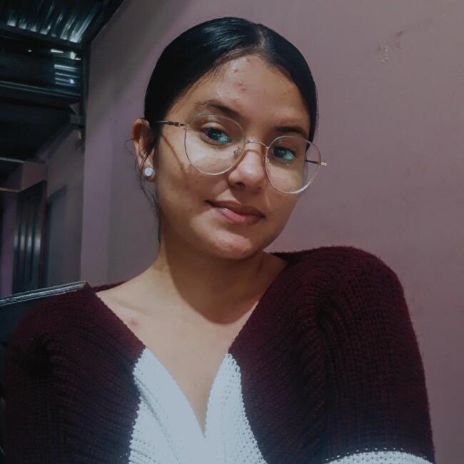 Babysitter in Heredia: Jazmín