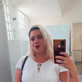 Babysitter in Nova Iguaçu: Zayra Alves