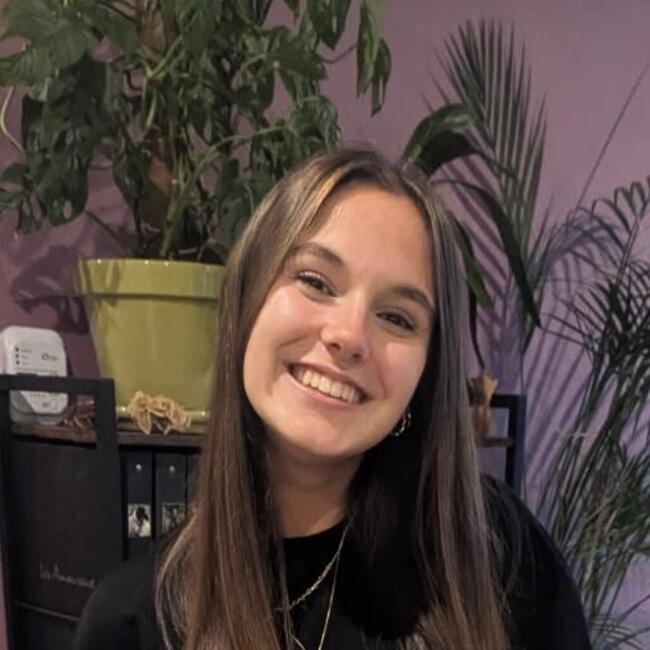 Babysitter in Corbas: Lya