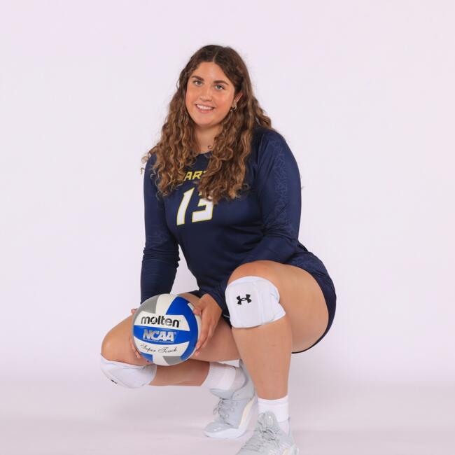 Babysitter in Greensboro: Siena